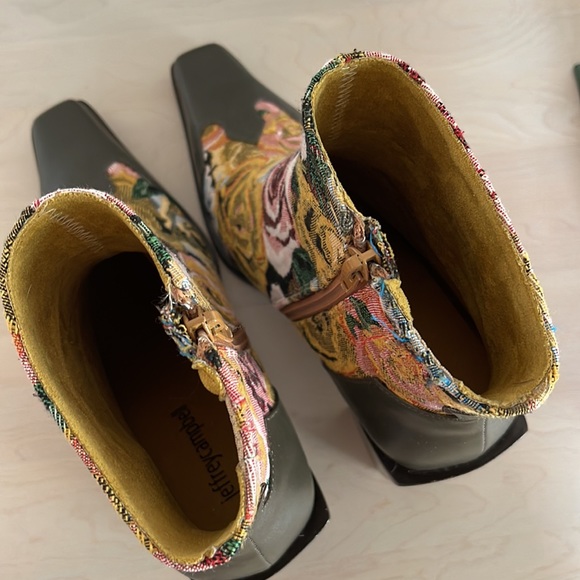 Jeffrey Campbell Brocade Jacquard Western Boots - Size 7 - Picture 7 of 9